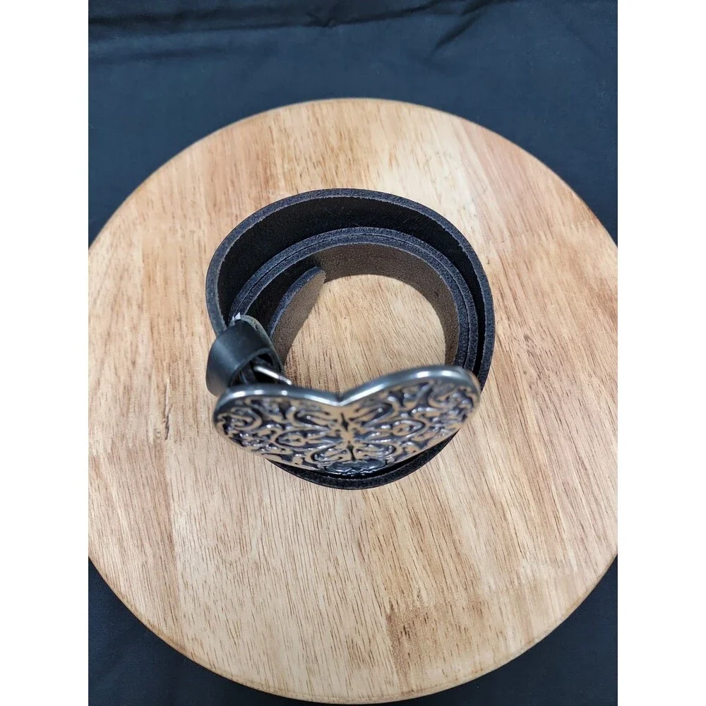 Vintage Fossil Black Leather Belt Embossed Floral W/ Heart Shaped Buckle M